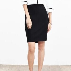 Women's 6 Petite NWT Banana Republic Black Straight Skirt Midi OfficeSiren